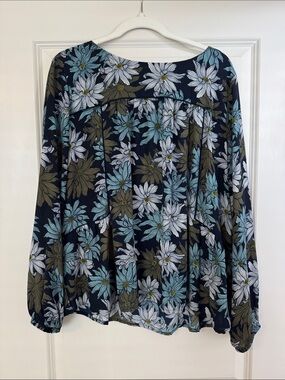 LOFT Floral Long-Sleeve Blouse - Navy with Blue & White Flowers